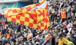 Kayserispor-Galatasaray maçını 16 bin taraftar izledi