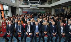 Adana’da ’Dijital Dönüşüm Konferansı’ düzenlendi