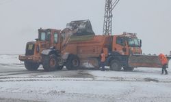 Erzurum’da 2409 rakımda karla mücadele