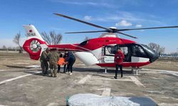 Iğdır’da fırtına ve tipi yolu kapatınca hasta ambulans helikopterle hastaneye ulaştırıldı