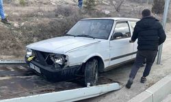 Polisleri peşine takıp 15 kilometre kaçtı, kaza yapınca yakalandı