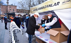 İBB'den Ramazan yardımı: 217 bin kişiye sıcak yemek dağıtılacak!