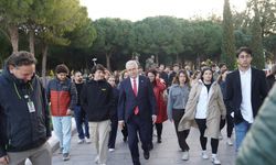 Ege Üniversitesi öğrencileri Çanakkale şehitlerinin huzuruna çıktı