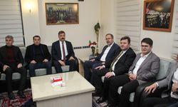 Kasapoğlu’ndan Başkan Dönmez’e ziyaret