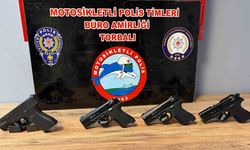 Polisi görünce tarlaya attığı çuvaldan 4 tabanca çıktı