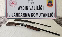 Ruhsatsız silahlarıyla yakalandı