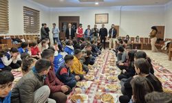 Tut ilçesindeki çocuklar iftar yemeğinde buluştu