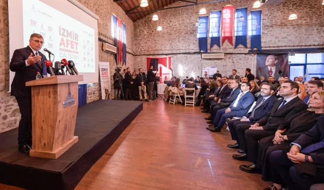 İzmir'de ​Başkan Tugay “Afet Koordinasyon Çalıştayı”nın açılışını yaptı
