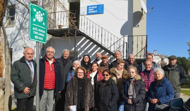 Ayvalık Kent Konseyi," Depremlerden ders almıyoruz"