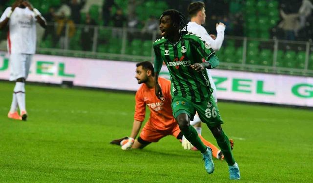 Trendyol 1. Lig: Sakaryaspor: 1 - Fatih Karagümrük: 3