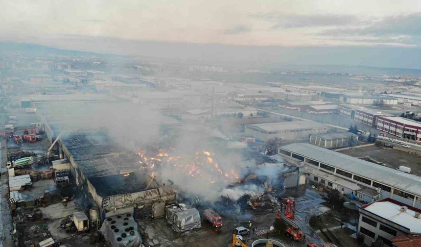 2 gün yanan fabrikanın bulunduğu OSB’de itfaiye teşkilatı olmadığı ortaya çıktı